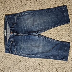 Levi's capris 97